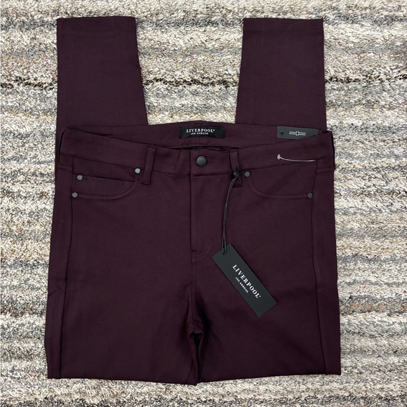 Liverpool Skinny Jeans Sz 12/31 NWTLiverpool Mid Rise Skinny Jeans Aubergine-